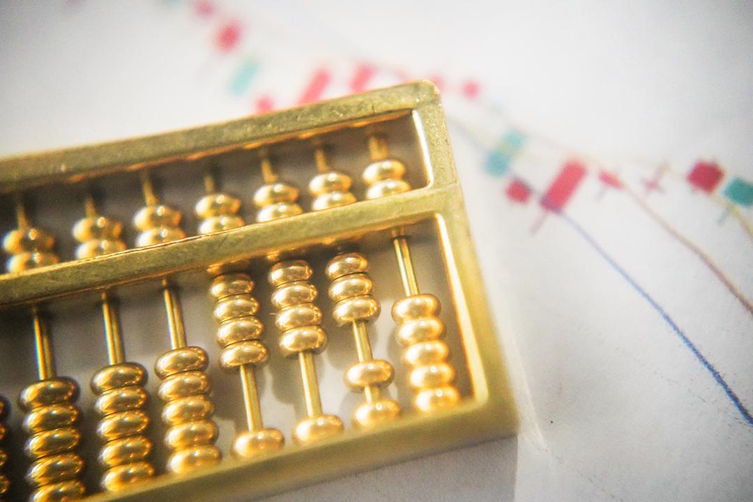 大智慧：筹划由湘财股份换股吸收合并大智慧并发行A股股票募集配套资金